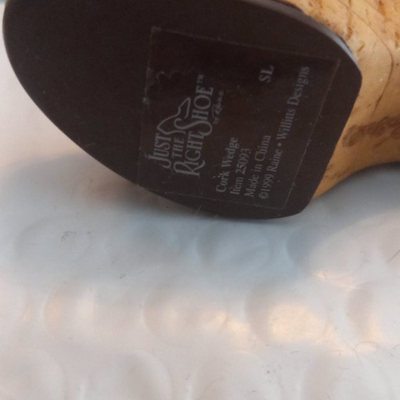 Just The Right Shoe By Raine Cork Wedge Mini Figurine 25093 - Picture 7 of 9